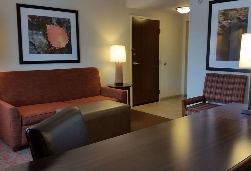 Hampton Inn & Suites Lake Placid