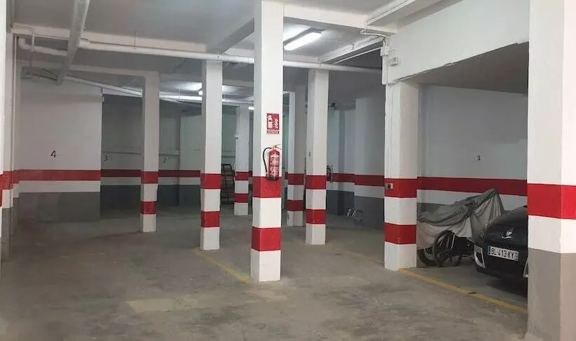 مسافرخانه Pension Catedral