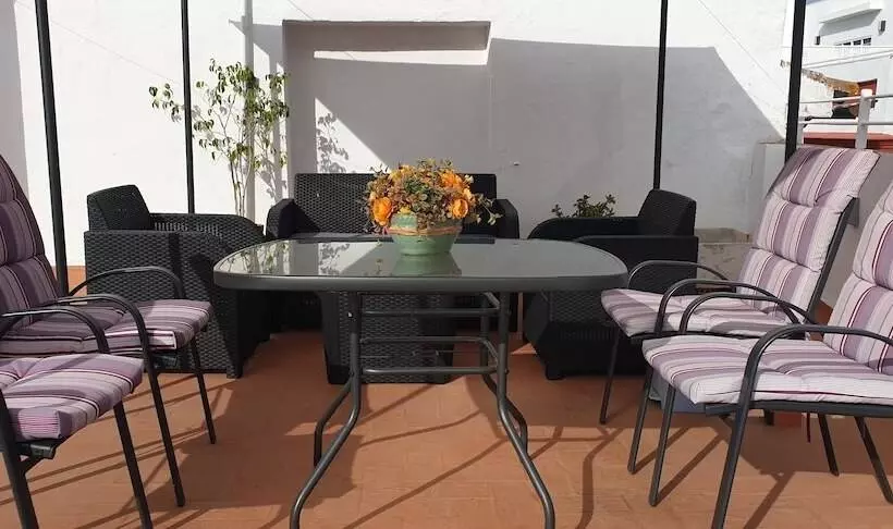 مسافرخانه Pension Catedral