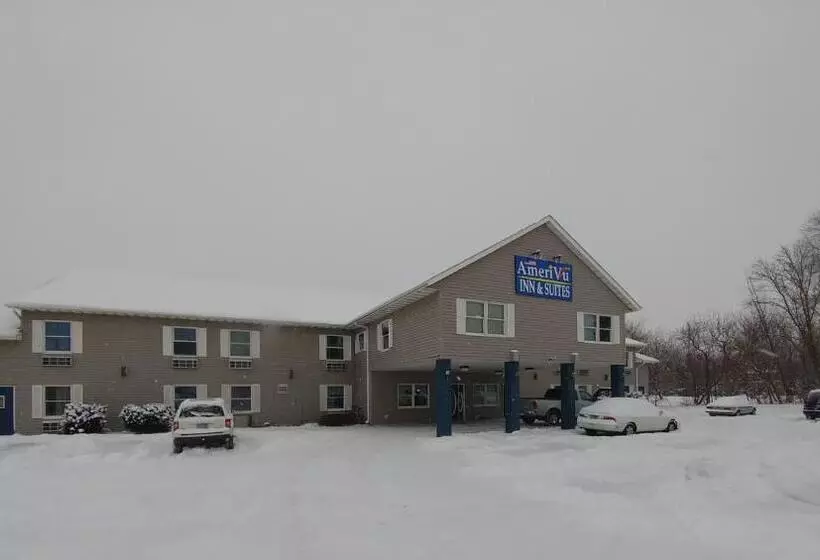 ホテル Amerivu Inn And Suites New Richmond
