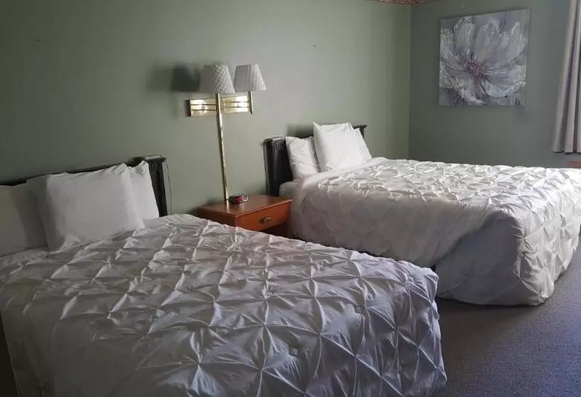 ホテル Amerivu Inn And Suites New Richmond