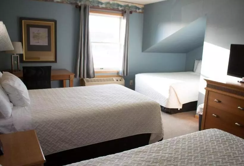 ホテル Amerivu Inn And Suites New Richmond