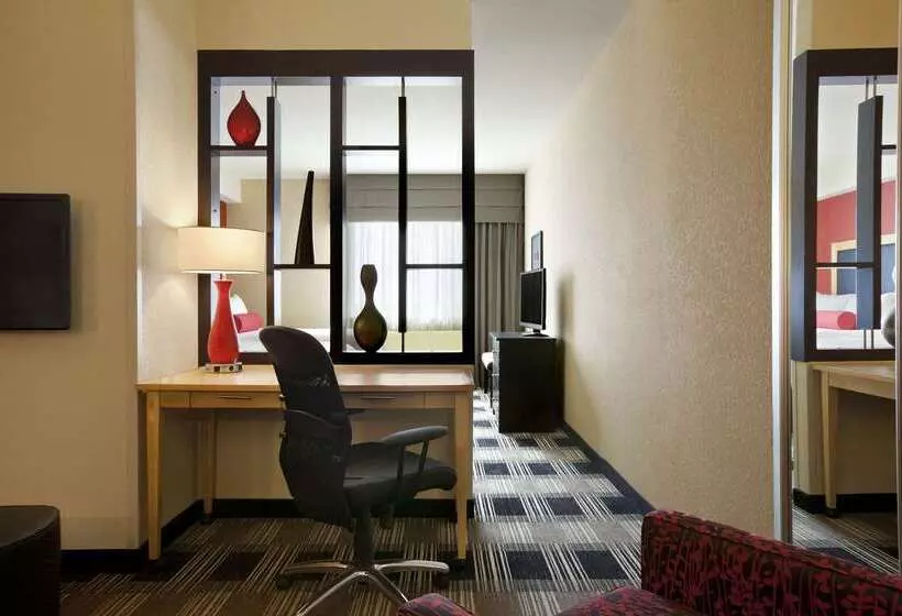ホテル Holiday Inn Express Miami Airport Blue Lagoon Area, An Ihg