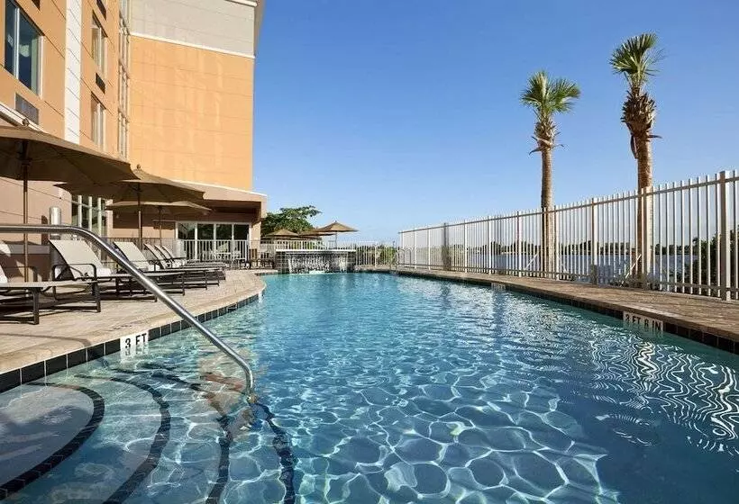 ホテル Holiday Inn Express Miami Airport Blue Lagoon Area, An Ihg