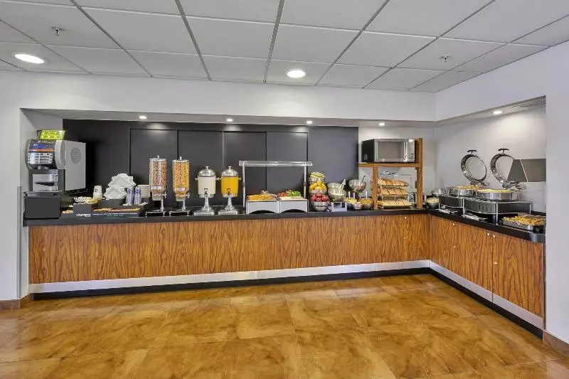 Hotelli City Express By Marriott Chetumal