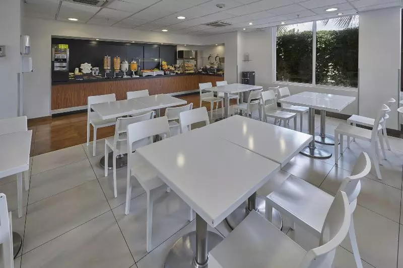 Hotelli City Express By Marriott Chetumal