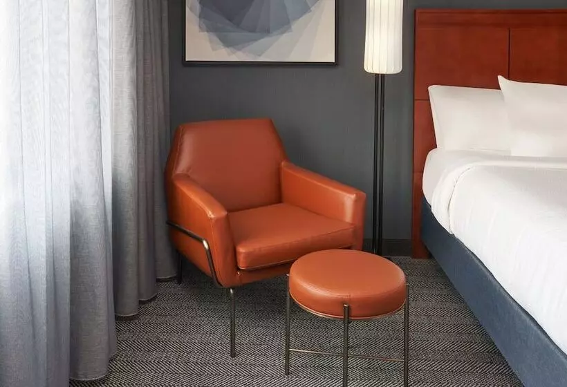 Отель Courtyard By Marriott Glassboro Rowan University