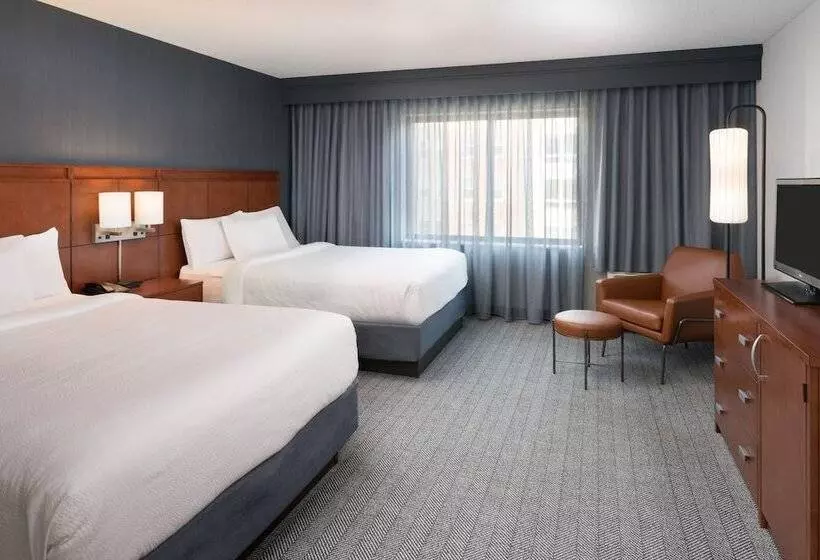 Отель Courtyard By Marriott Glassboro Rowan University