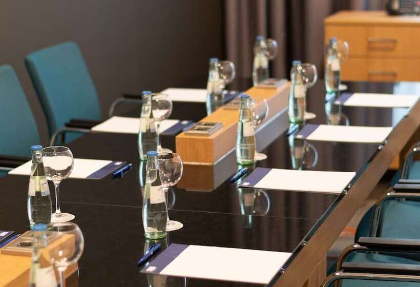 בית מלון כפרי Holiday Inn Express And Suites Schulenburg, An Ihg