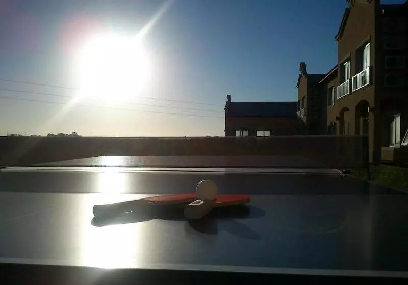 호텔 Howard Johnson Trenque Lauquen