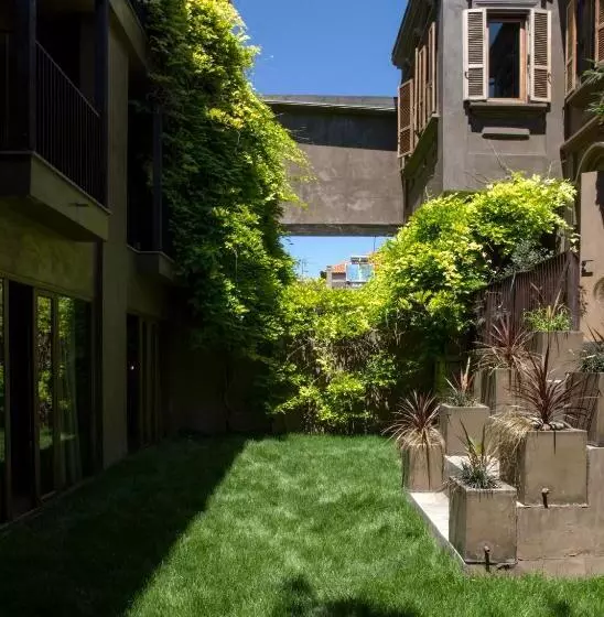 בית מלון כפרי Life Gallery