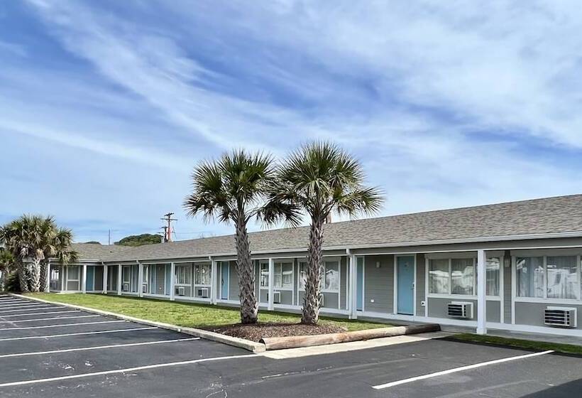 Отель Oceanview Inn  Emerald Isle