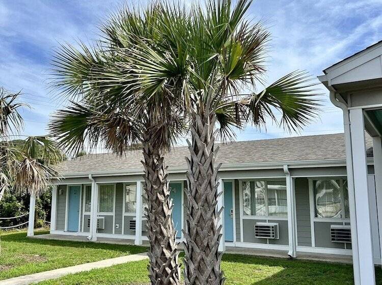 Отель Oceanview Inn  Emerald Isle