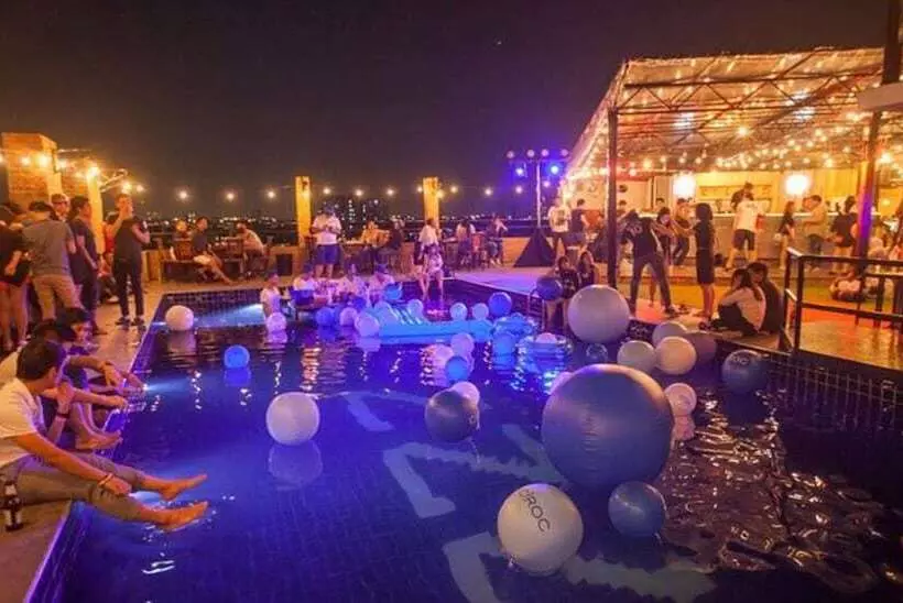 ホテル Paradise Sukhumvit