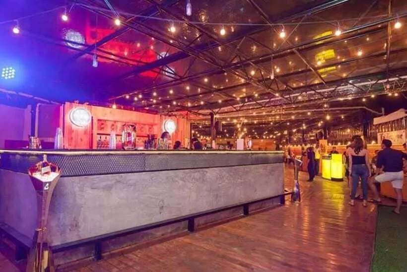 ホテル Paradise Sukhumvit