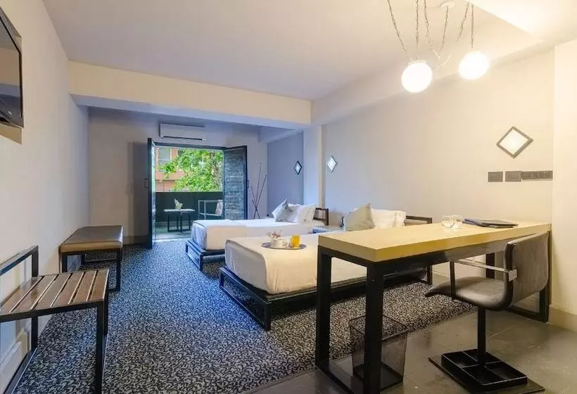 Prodeo Hotel + Lounge