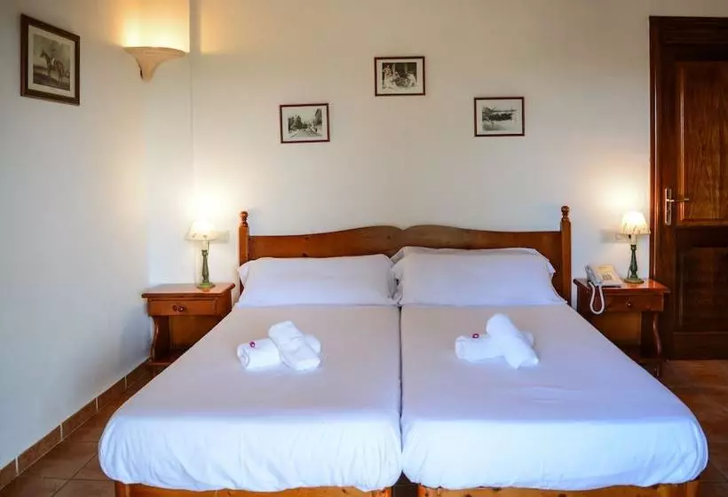 Hotel di Montagna Finca Agroturismo Son Menut