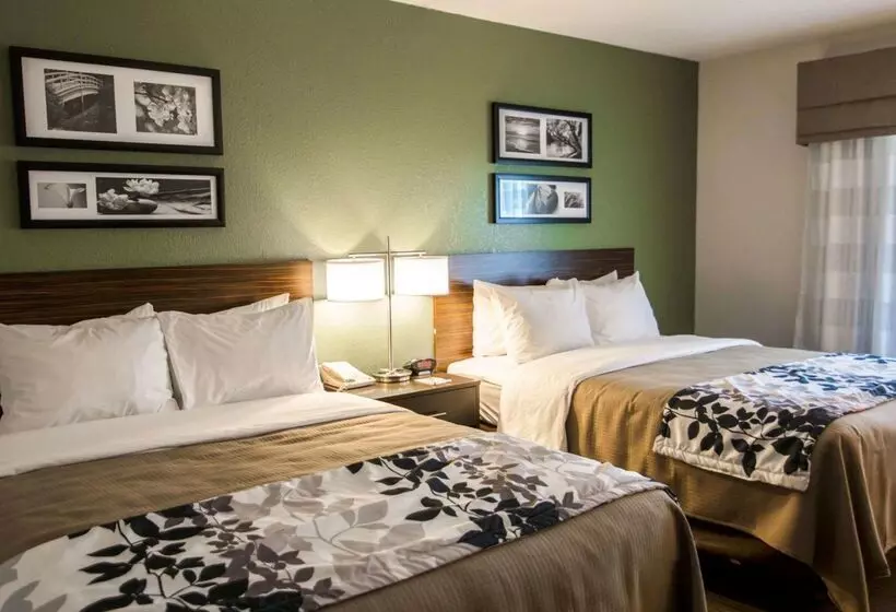 هتل Sleep Inn & Suites Garden City