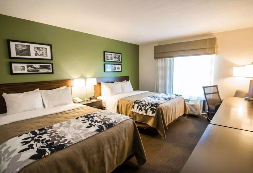 هتل Sleep Inn & Suites Garden City