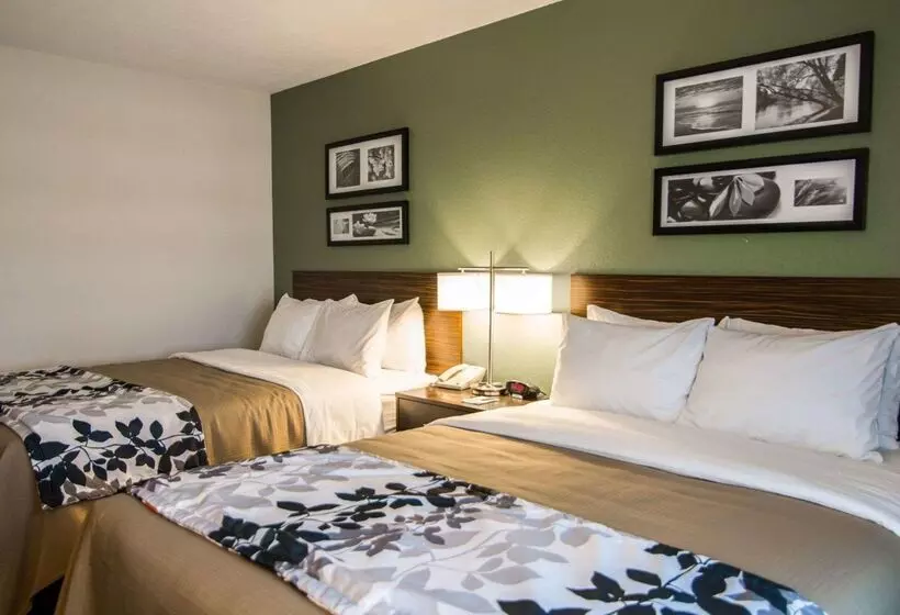 هتل Sleep Inn & Suites Garden City