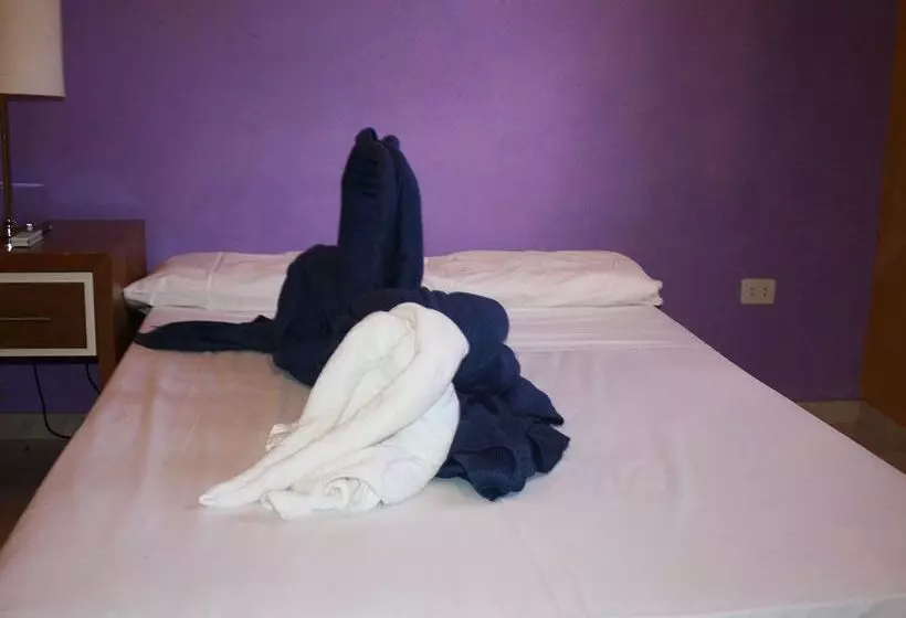 Hotelli Villa Caburní