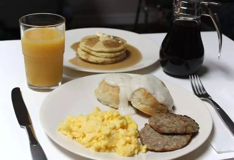 モーテル Dutton Inn