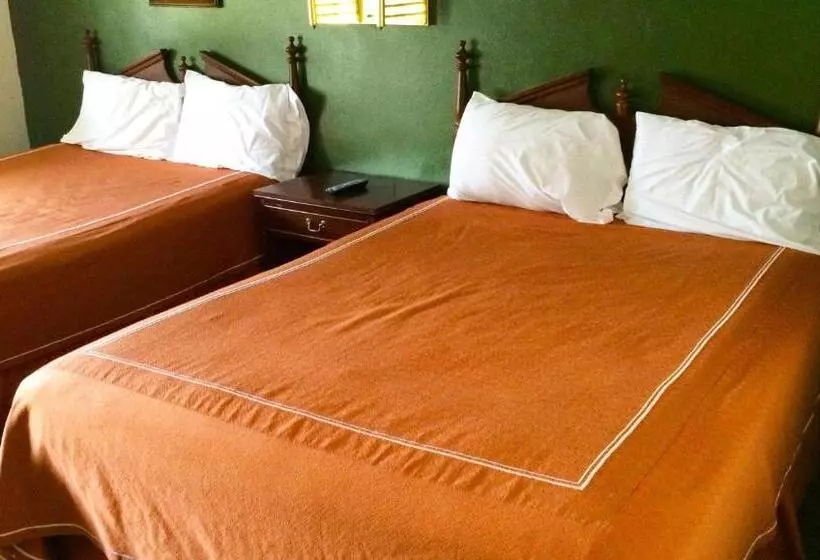 Motel Forrest Rockville