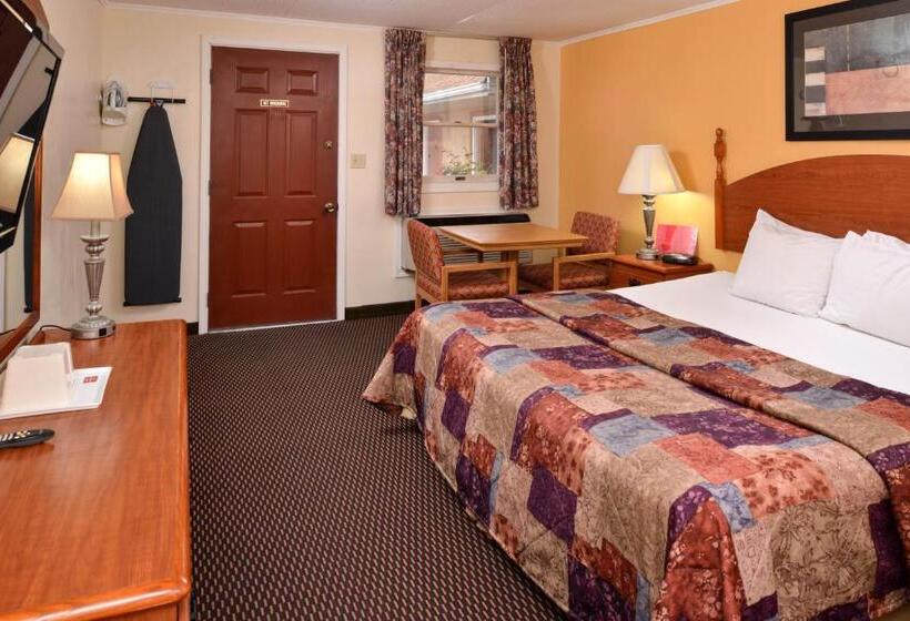 モーテル Red Carpet Inn Ronks