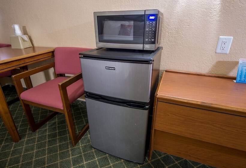 فندق على الطريق Red River Inn Silt  Rifle