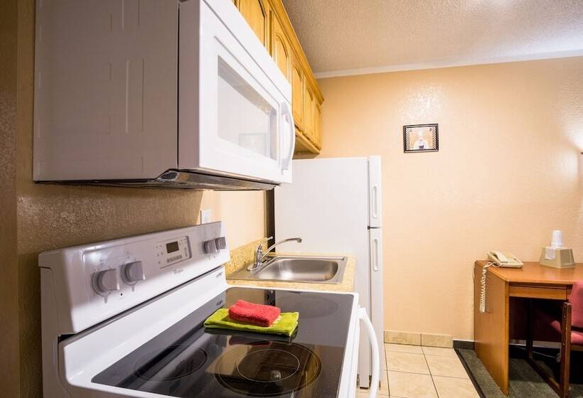 فندق على الطريق Red River Inn Silt  Rifle