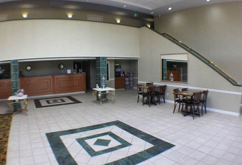 فندق على الطريق The Garden Inn