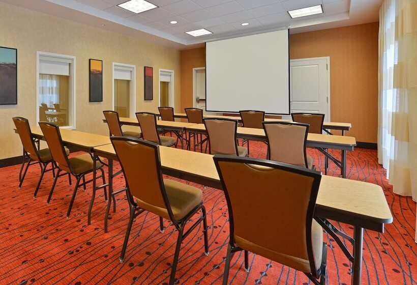 Residence Inn By Marriott Des Moines Downtown