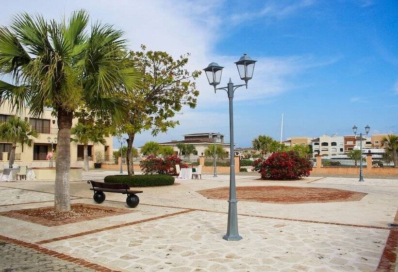 Sports Illustrated Resorts Marina and Villas Cap Cana - All Inclusive