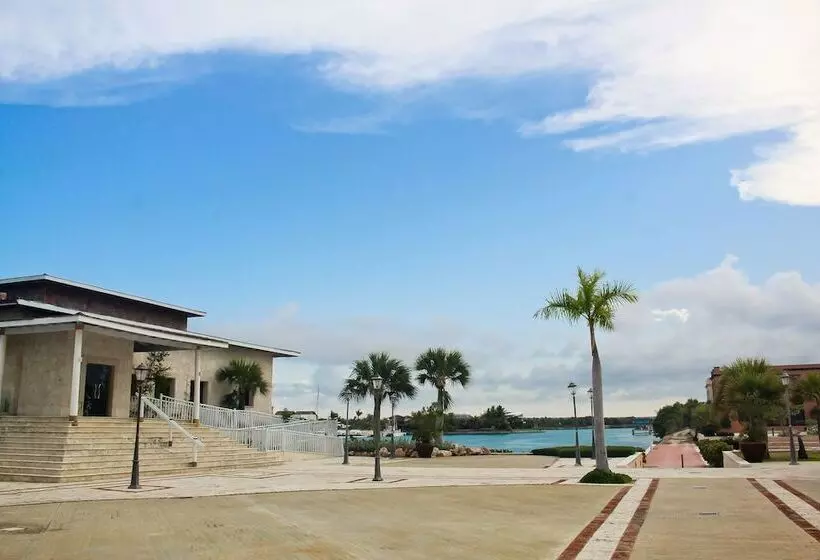 Sports Illustrated Resorts Marina and Villas Cap Cana - All Inclusive