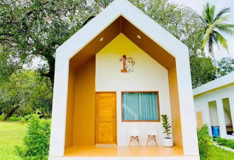 Sea Bear Resort ซีแบร์รีสอร์ต