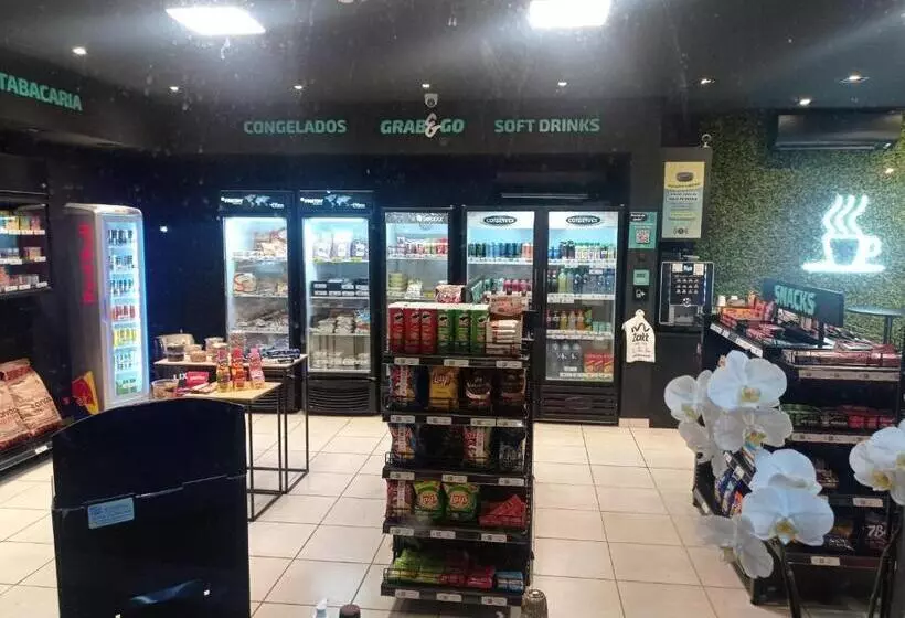 ユースホステル Pousada Universitária Bauru, Cpo ,centrinho, Funcraf ,usp, Facop ,agudos ,parque Vitória Régia , Une