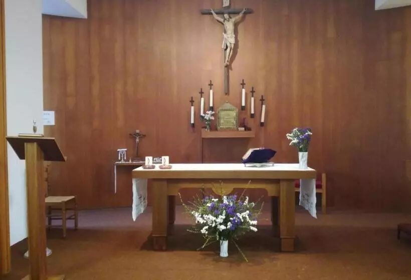 ホテル Hostal San Cristobal   Pontedeume