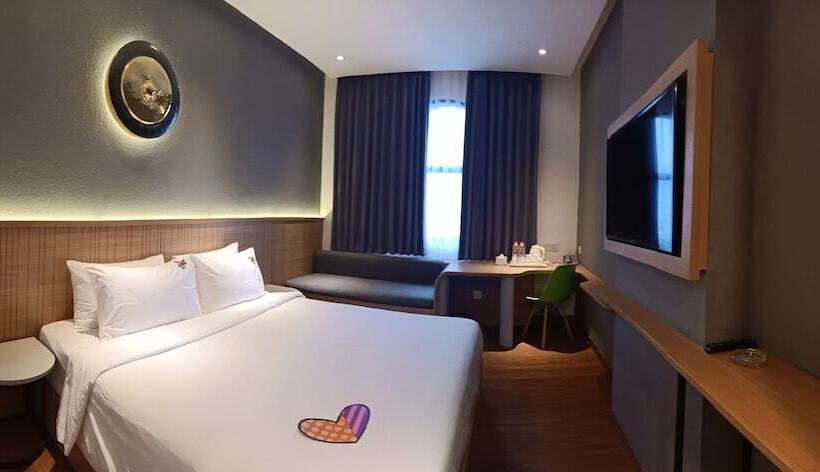 בית מלון כפרי Maxones Loji Kridanggo @boyolali