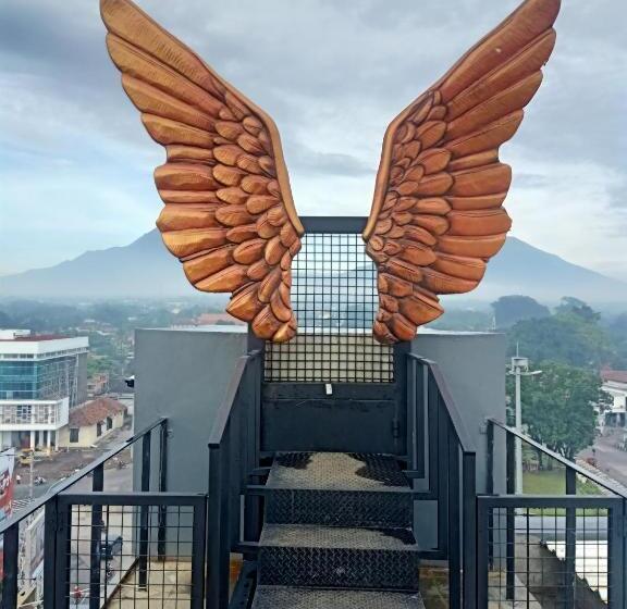 בית מלון כפרי Maxones Loji Kridanggo @boyolali