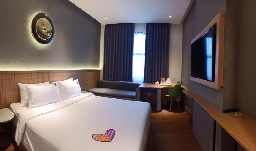 בית מלון כפרי Maxones Loji Kridanggo @boyolali