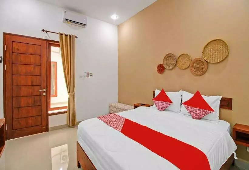 Hotelli Oyo 90820 Madania Guesthouse