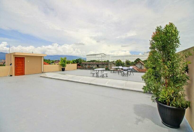 酒店 Oyo 90820 Madania Guesthouse