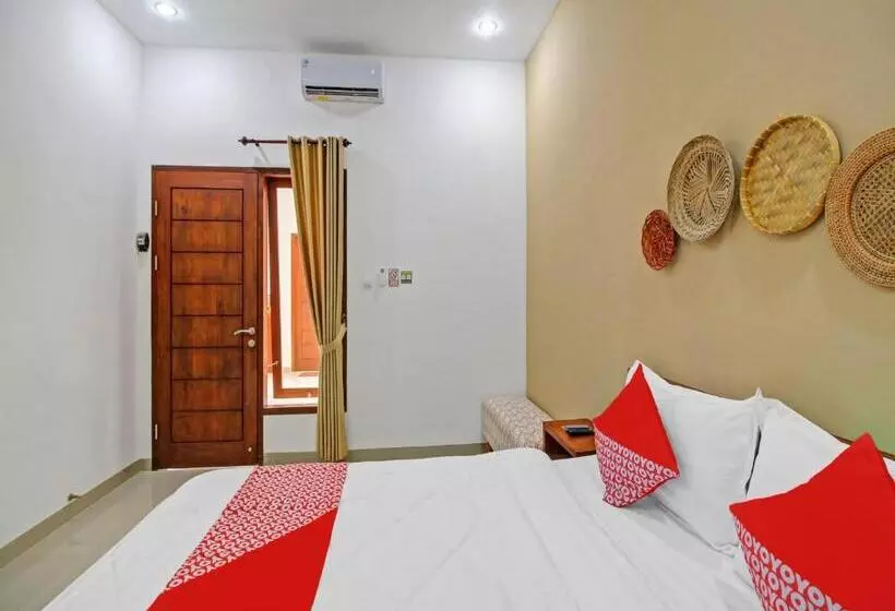 Hotelli Oyo 90820 Madania Guesthouse