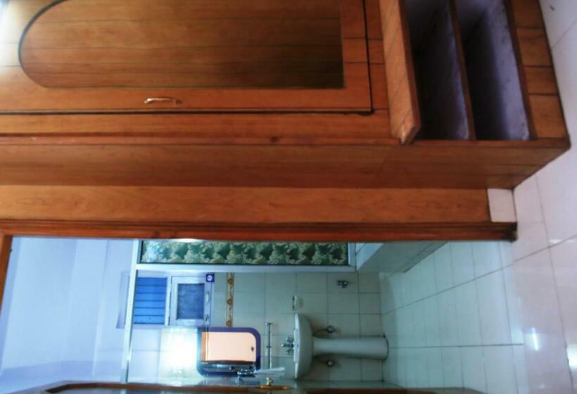 Отель Pinewood Cottages Shimla