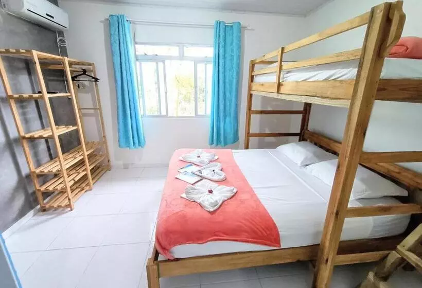 Majatalo Hostel Casa Da Vó Rosa