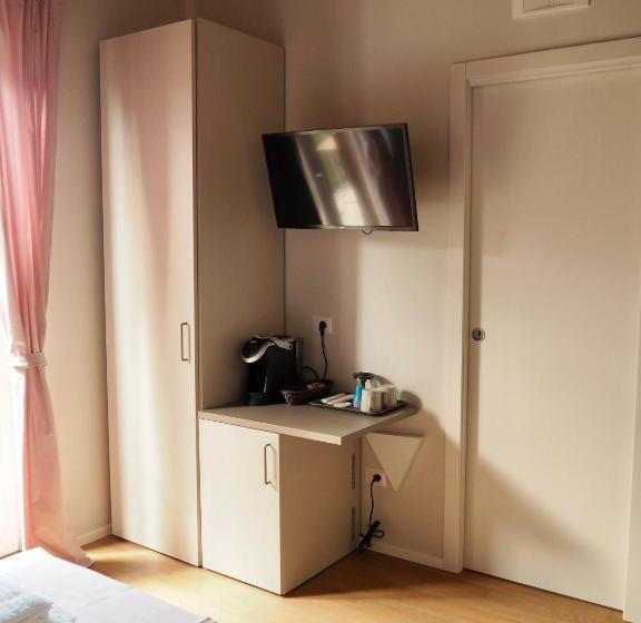 פנסיון I Giardini Di Zelda