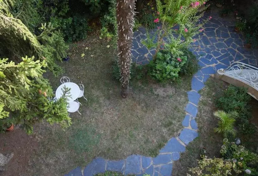 ペンション La Maison De Florence