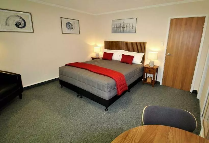 ペンション Labyrinth Gardens Guest House