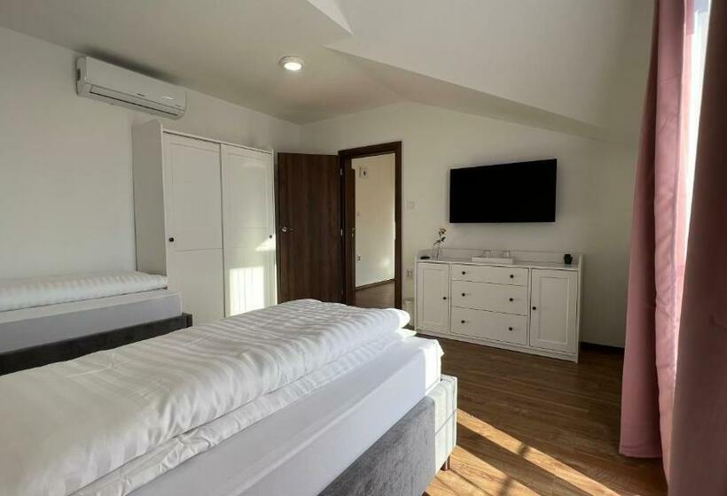 بنسيون Penzión Melis