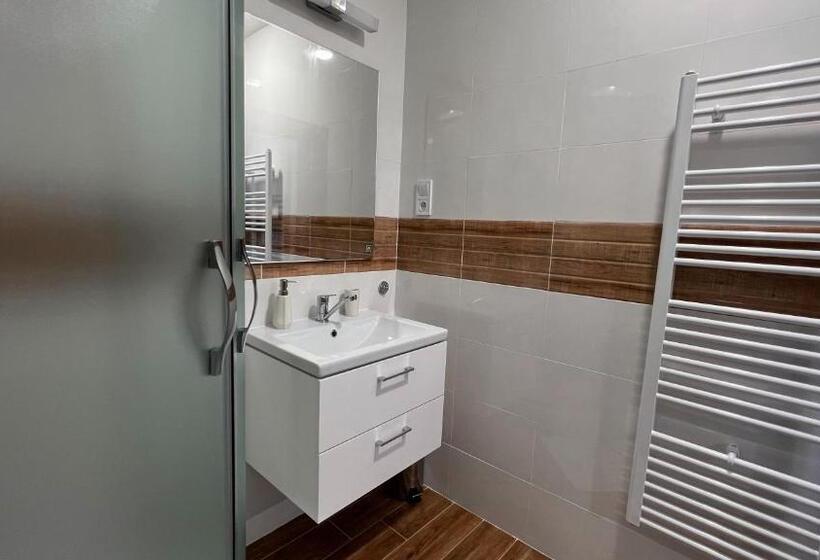 بنسيون Penzión Melis